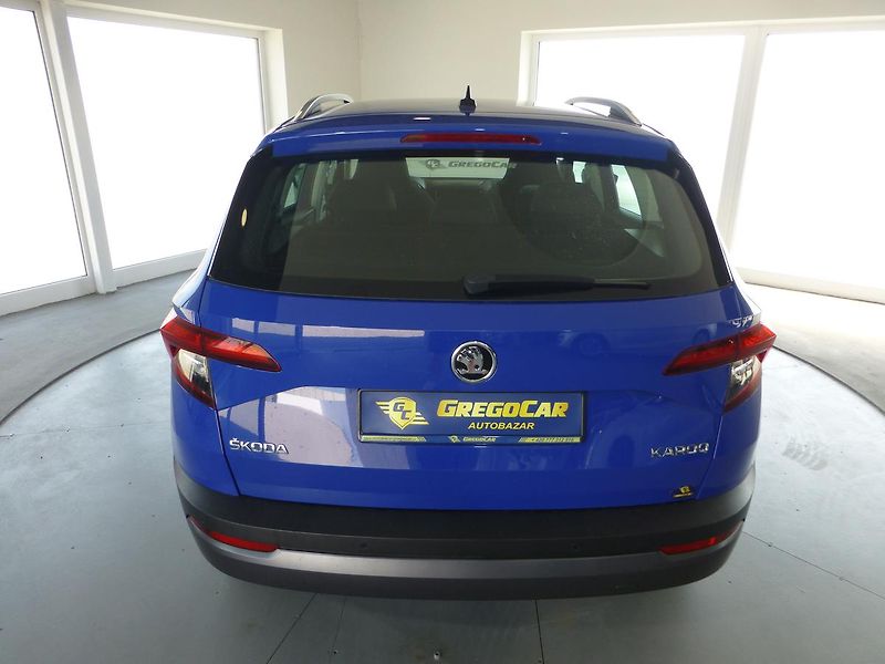 Škoda Karoq (2018) 1,6TDI*PARK.S**ALU***VYHŘ.SED. - fotka 6 z 23