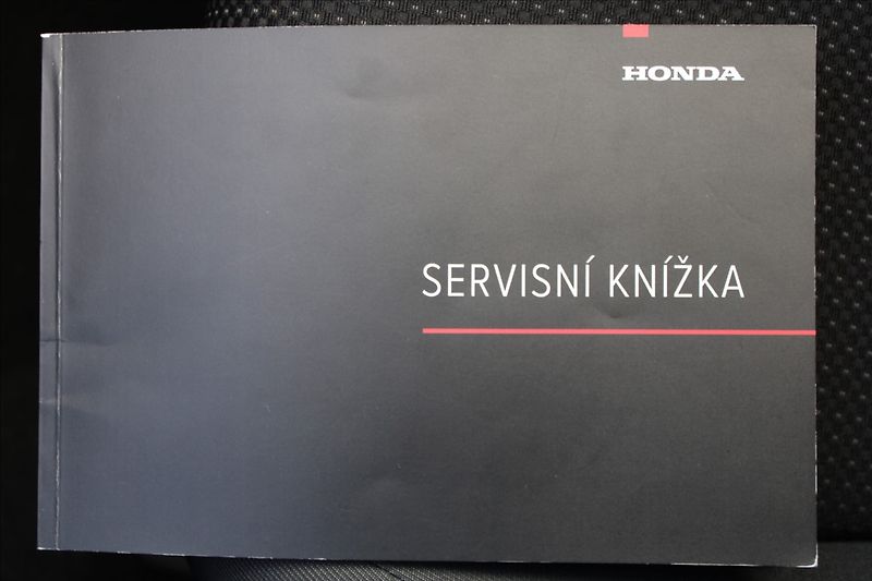 Honda HR-V 1,5 V-TEC  ČR,1.MAJ,ELEGANCE - fotka 28 z 28