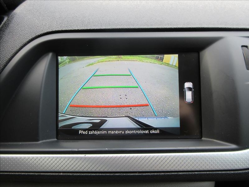 Citroën C5 2,0 HDi, Exclusive, Tourer, 1. - fotka 21 z 39