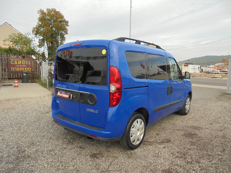 Fiat Dobló (2015) 1.4i-88KW-BA+ CNG- KLIMA- ČR - fotka 7 z 11