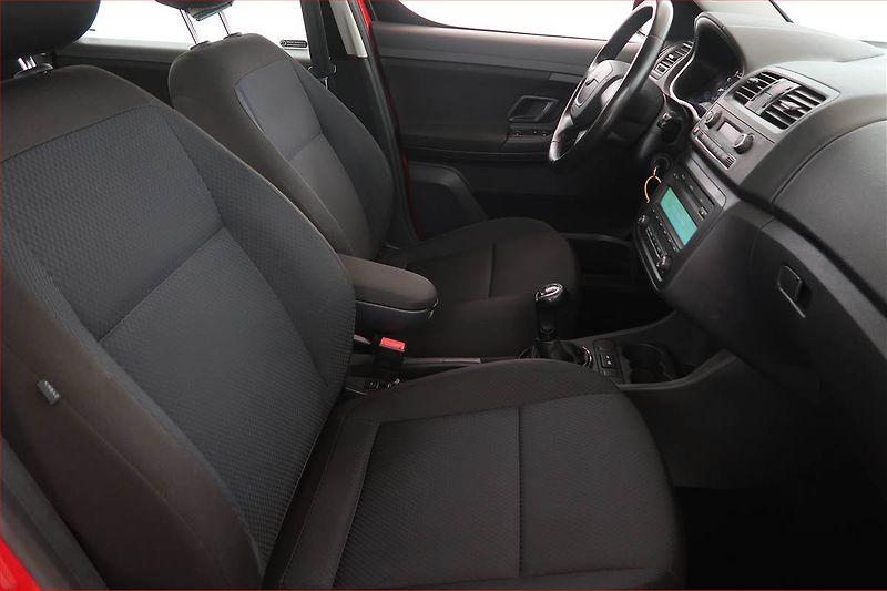 Škoda Roomster (2011) Comfort 1.2 TSI, nová STK - fotka 9 z 15