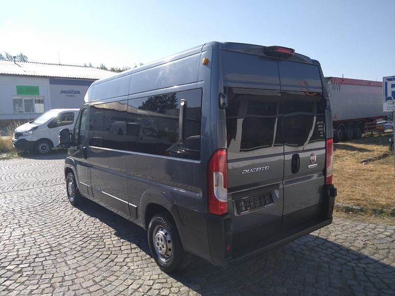 Fiat Ducato 2,3 150ps 9 míst - fotka 3 z 12