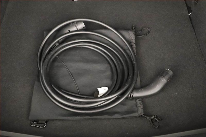 Volkswagen ID.3 (2021) Pro Perf. (62 kWh), SoH 91% - fotka 22 z 22