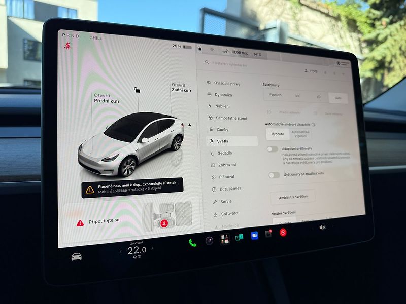 Tesla Model Y --REZERVACE-- - fotka 21 z 40