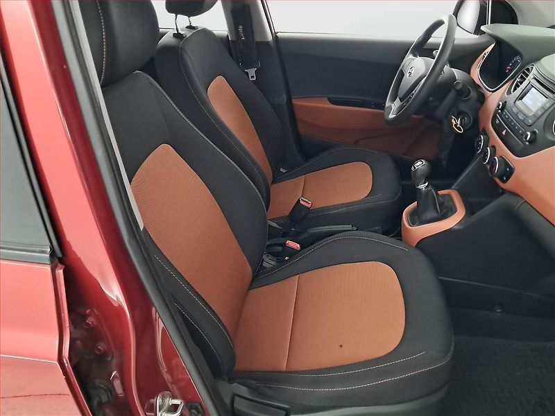 Hyundai i10 (2015) 1.0, Tempomat - fotka 7 z 13