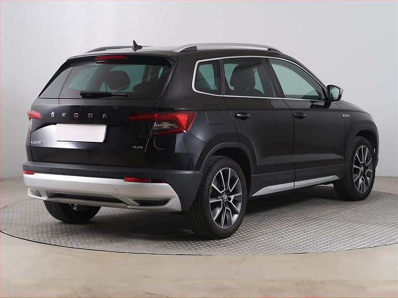 Škoda Karoq (2021) Scout 2.0 TDI - fotka 5 z 17