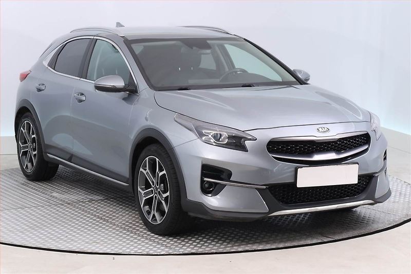 Kia XCeed (2019) 1.6 T-GDI, Automat, Serv.kniha - fotografie inzerátu