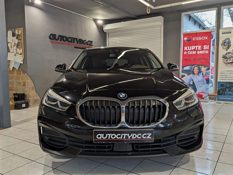 BMW Řada 1 118 i 103kW A/T, LED, LANE - fotka 2 z 23
