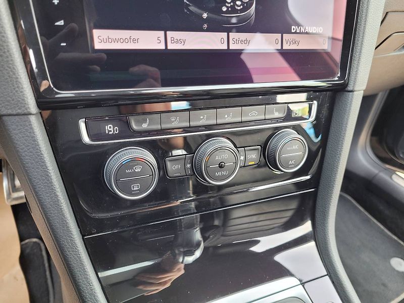 Volkswagen Golf 2.0 TDI GTD DSG Záruka 2roky - fotka 31 z 45