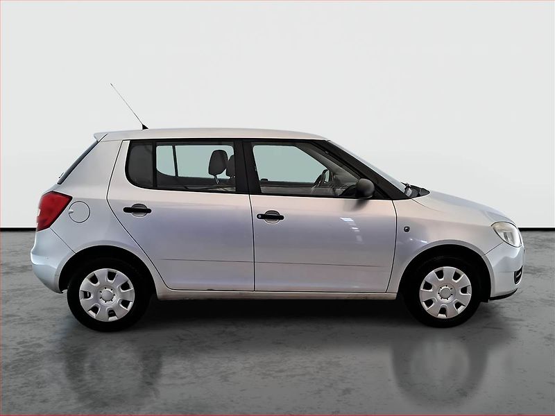 Škoda Fabia (2010) 1.2, po STK, levný provoz - fotka 6 z 15