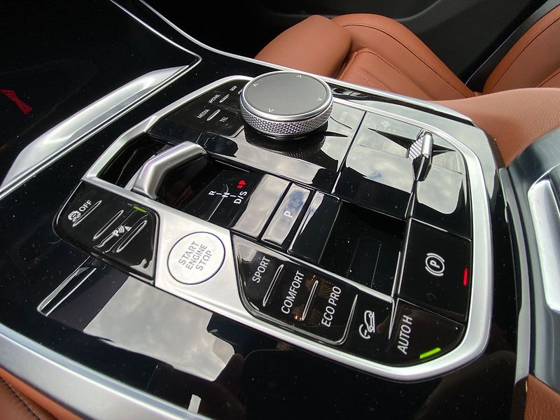 BMW X5 30xd Vzduch Nezávislé Tažné - fotka 18 z 27