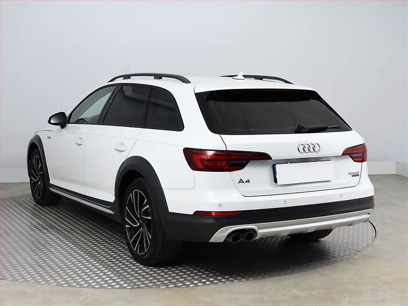 Audi A4 Allroad (2018) 2.0 TDI, 4X4, Automat - fotka 4 z 22