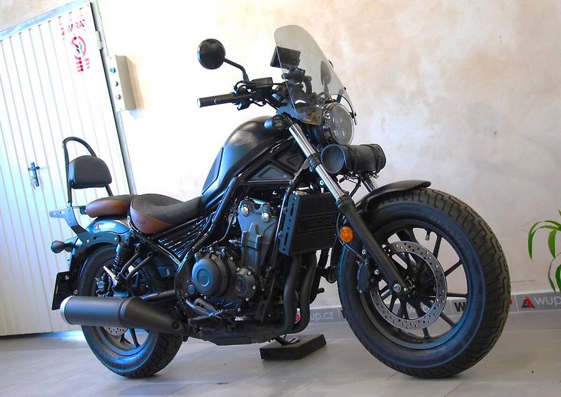 Honda Rebel 500 (2024) CMX 500 Rebel - krásný stav,1. - fotka 2 z 20
