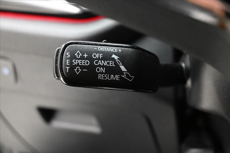 Škoda Octavia 2,0 TDI 110kW DSG Style Záruka - fotka 25 z 33