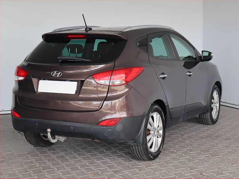 Hyundai ix35 (2013) 2.0 CRDi, 4X4, Automat - fotka 5 z 20