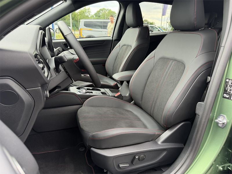 Ford Kuga (2026) ST-Line X, 5dveřová, 2.5 Durat - fotka 15 z 21
