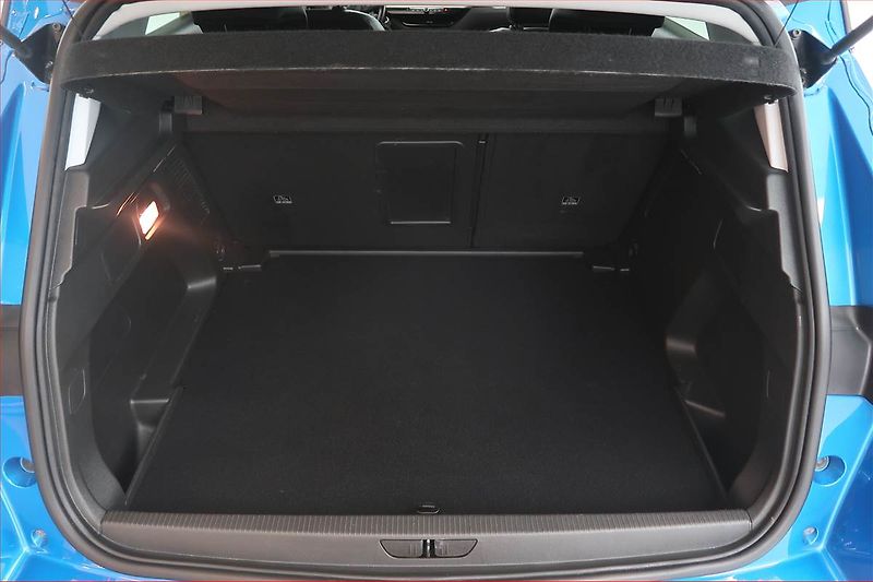 Opel Grandland X (2023) 1.2 Turbo, ČR,1.maj - fotka 13 z 17