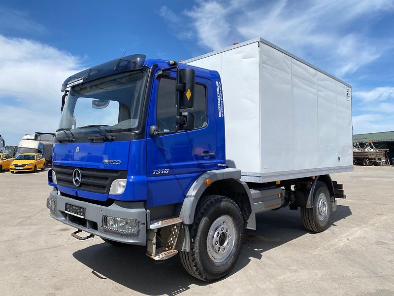 Mercedes-Benz Atego (2007) - fotka 1 z 22