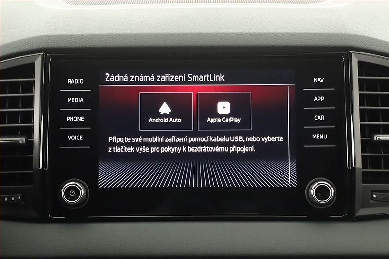 Škoda Karoq (2025) 1.5 TSI, Sportline, DSG - fotka 15 z 20