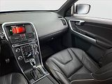 Volvo XC60 (2017) R-Design D4, 4X4, Automat - náhled 8