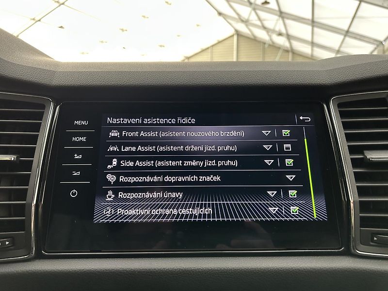 Škoda Kodiaq 2.0 TDI 4x4 Style - fotka 14 z 25