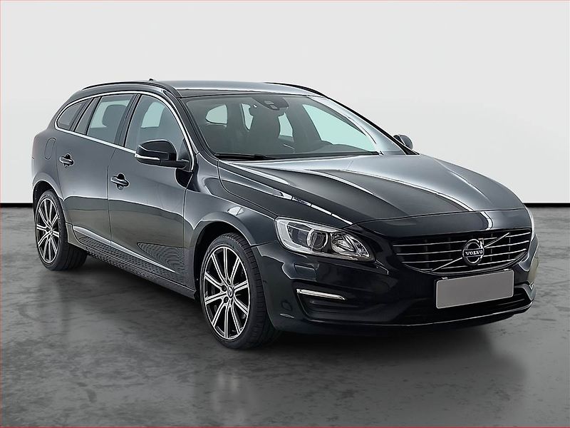 Volvo V60 (2017) D3 2.0, Automat, Xenony - fotografie inzerátu