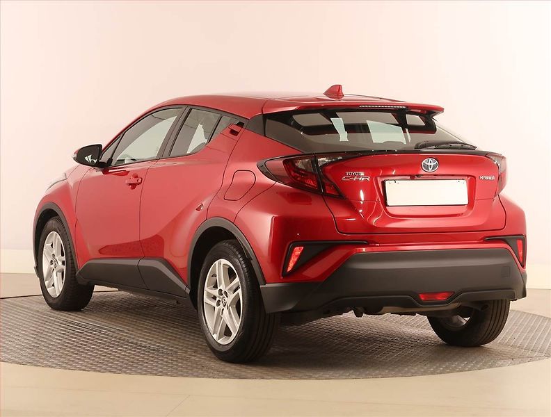 Toyota C-HR (2022) Dynamic 1.8 Hybrid, digi klima - fotka 4 z 22