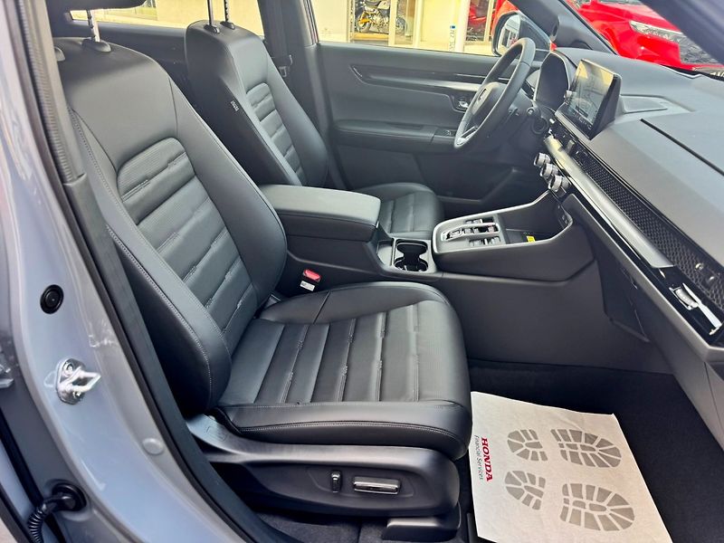 Honda CR-V (2026) 2.0 e:HEV ADVANCE MR2026 GRAY - fotka 21 z 32