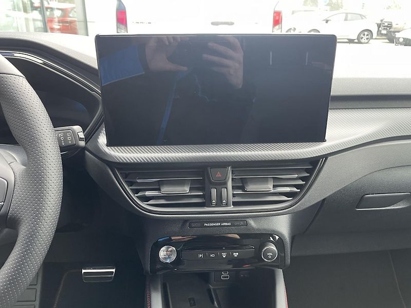 Ford Kuga ST-Line X 2,5 HEV 134 kW AT - fotka 25 z 39