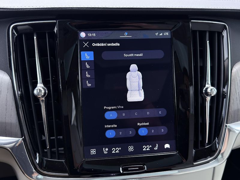 Volvo V90 T8 AWD ULTRA *VZDUCH* + kola - fotka 31 z 60