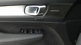 Volvo XC40 B3 PLUS DARK - náhled 9