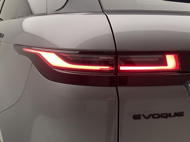 Land Rover Range Rover Evoque (2025) D165 R-DYNAMIC SE  AWD AUT - fotka 18 z 56