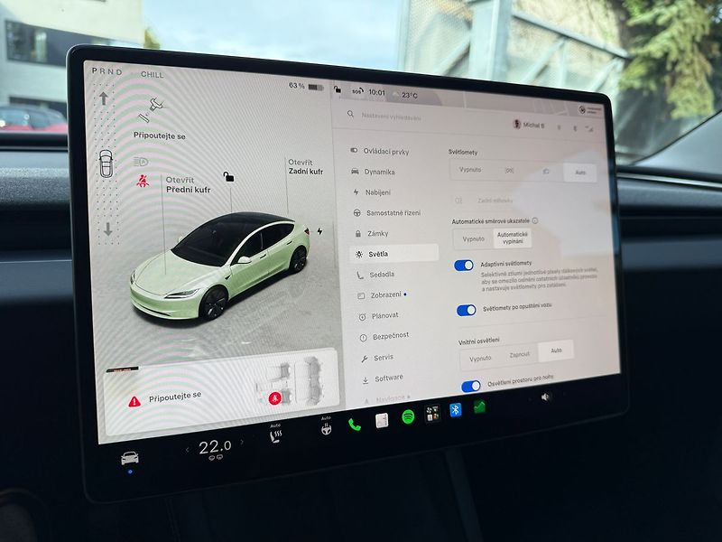 Tesla Model 3 --REZERVACE-- - fotka 21 z 39