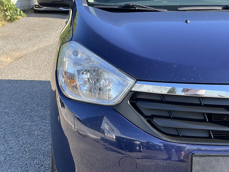 Dacia Lodgy 1.6i LPG 7MÍST TAŽNÉ - fotka 33 z 38