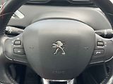 Peugeot 2008 (2017) 1.2 PT - náhled 12