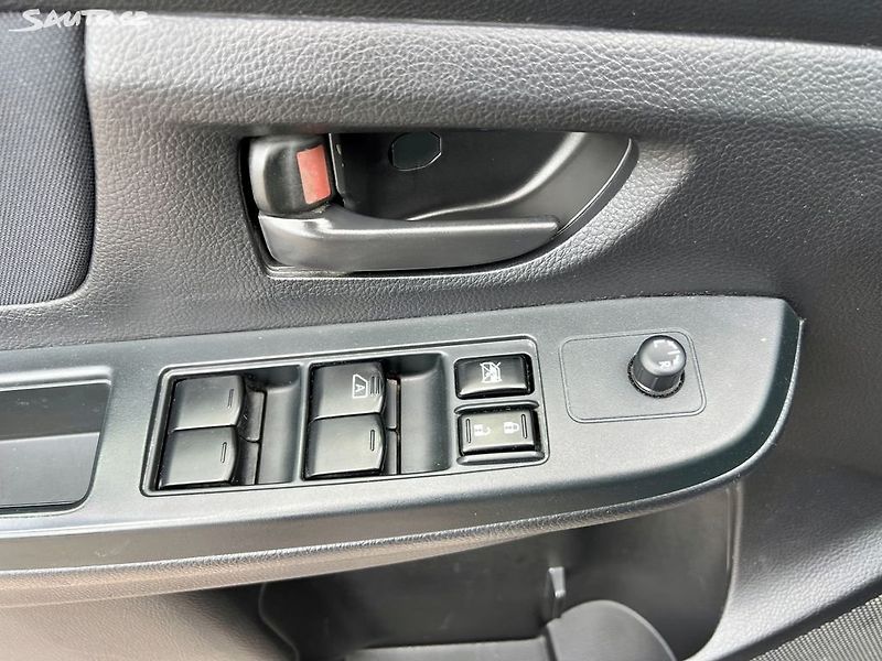 Subaru Impreza (2014) 1.6i 84 kW 4x4 Servis,Stav - fotka 18 z 19