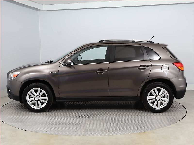 Mitsubishi ASX (2013) 1.8 DI-D MIVEC, 4X4, Tempomat - fotka 3 z 16