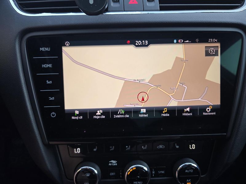 Škoda Octavia 1.6TDI 85kw nové v ČR. - fotka 34 z 43