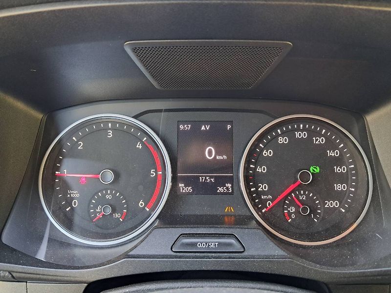 Volkswagen Crafter (2021) 35 2.0 TDI / 130 kW 8st.Automa - fotka 9 z 26