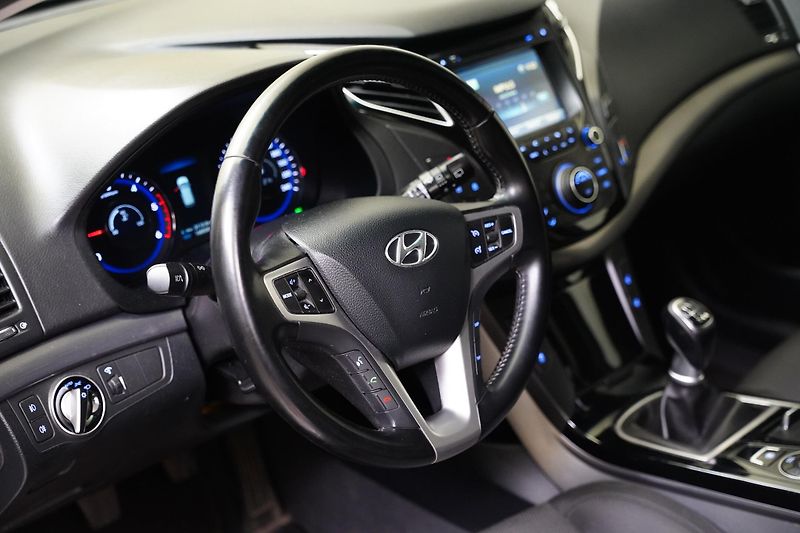 Hyundai i40 - fotka 14 z 26