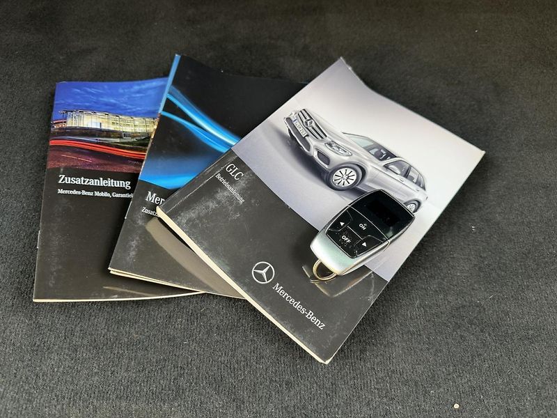 Mercedes-Benz GLC (2016) 250CDi 4M Exclusive,max.výbava - fotka 15 z 15