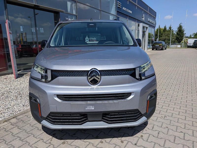 Citroën Berlingo (2026) MAX Diesel 130k Manual - fotka 3 z 12