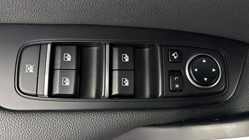 Kia Ceed 1.5 T-GDI AUT Top - fotka 21 z 27