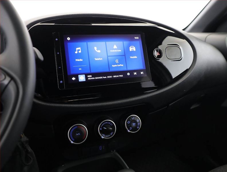 Toyota Aygo (2025) 1.0, Automat, ČR,1.maj - fotka 10 z 17