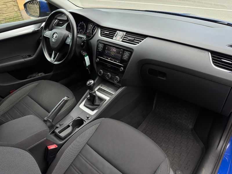Škoda Octavia 1.0TSI 1.MAJITEL ČR DPH  - fotka 20 z 23