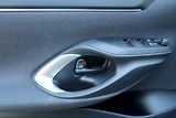 Toyota Yaris Cross (2023) Comfort Tech 1,5 Hybrid e-CVT - náhled 17