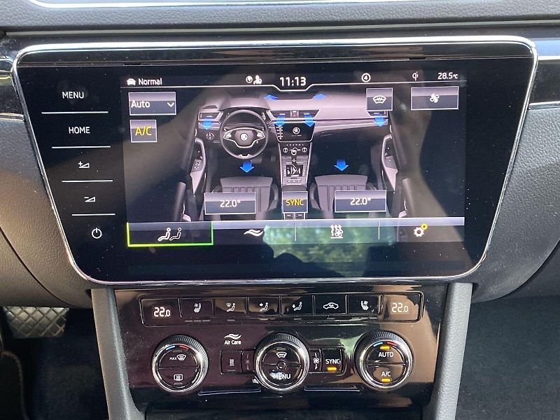 Škoda Superb (2023) 2.0 TDI 4x4 DSG L&K - fotka 13 z 39