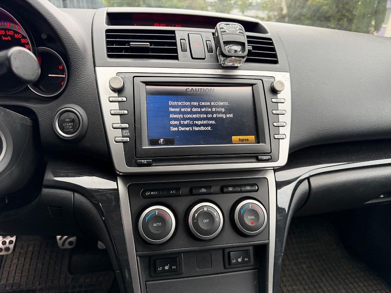Mazda 6 2,2 MZR-CD - fotka 21 z 22