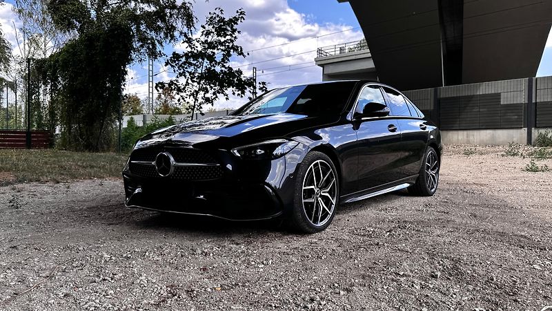 Mercedes-Benz Třídy C (2023) C220d, AMG, ZÁRUKA, TOP VÝBAVA - fotka 3 z 16