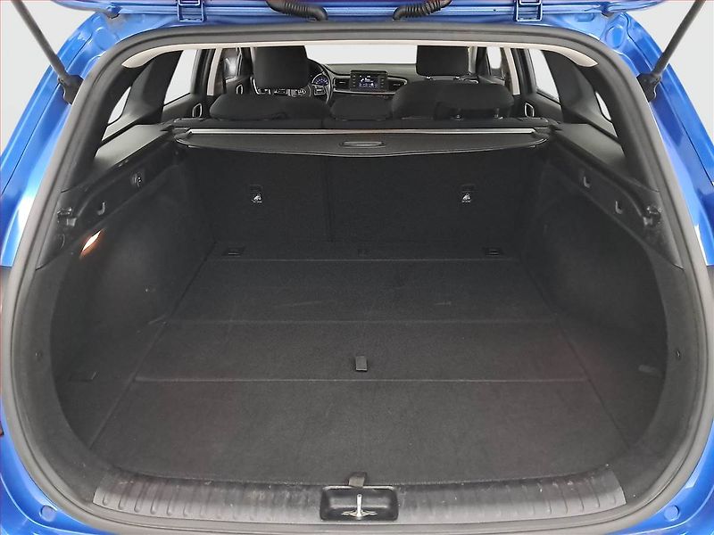Kia Ceed (2019) 1.4 CVVT, Serv.kniha, Tempomat - fotka 13 z 16